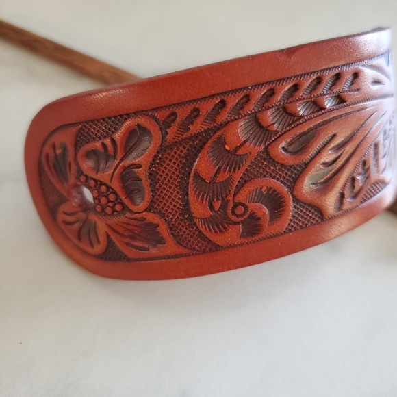 Handcrafted Leather Hair Stick Barrette / Hair Pin - Picture 1 of 5